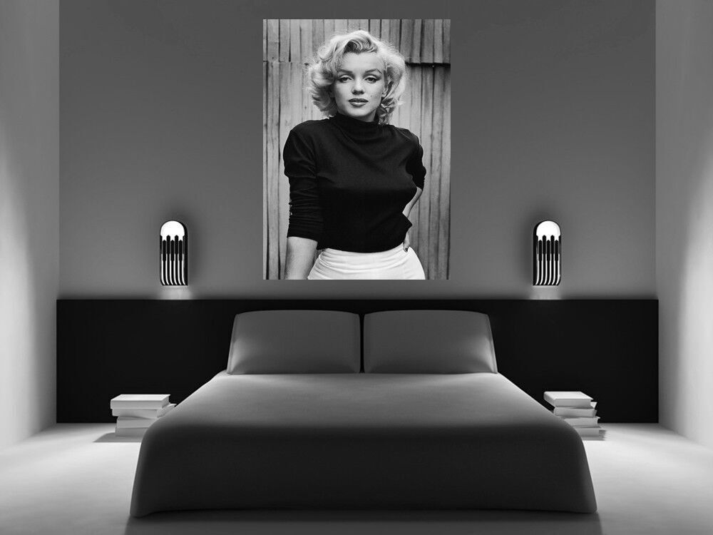 Marilyn Monroe Fashion Shoot  Canvas Wall Art Picture Print - A0, A1, A2