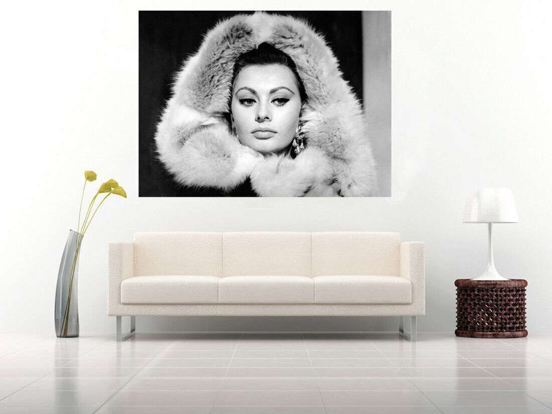 Film Icon Actress Sophia Loren Canvas Wall Art Print - Black and white