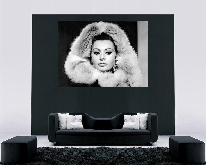 Film Icon Actress Sophia Loren Canvas Wall Art Print - Black and white