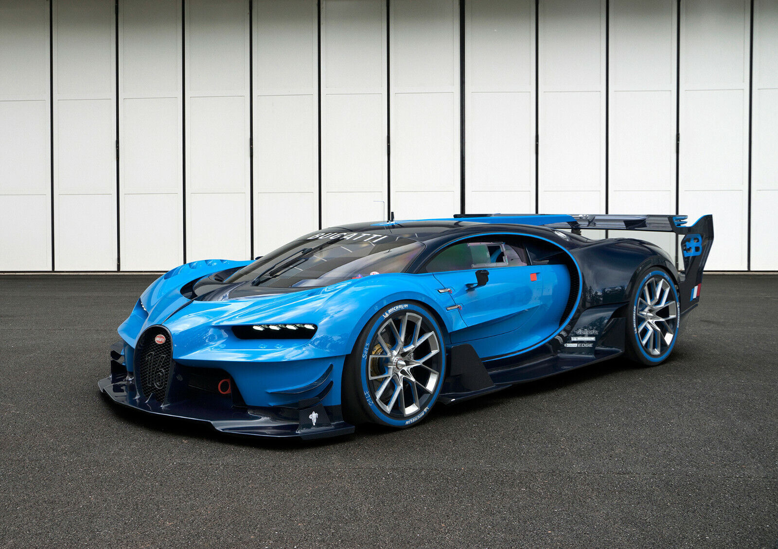 Bugatti Vision Gran Turismo Hypercar Super Car Canvas Print Picture Wall Art