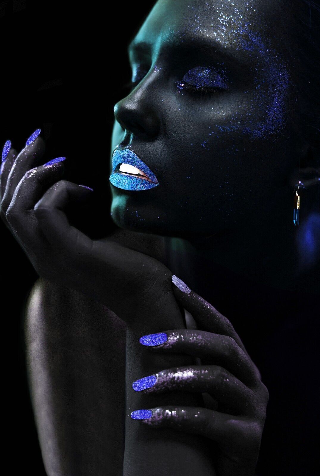 Abstract Blue Black Woman Canvas Wall Art Picture Print