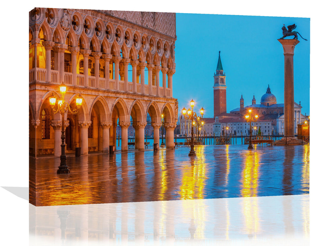 St Marks Square In Venice at Night CANVAS WALL ART PRINT PICTURE ARTWORK